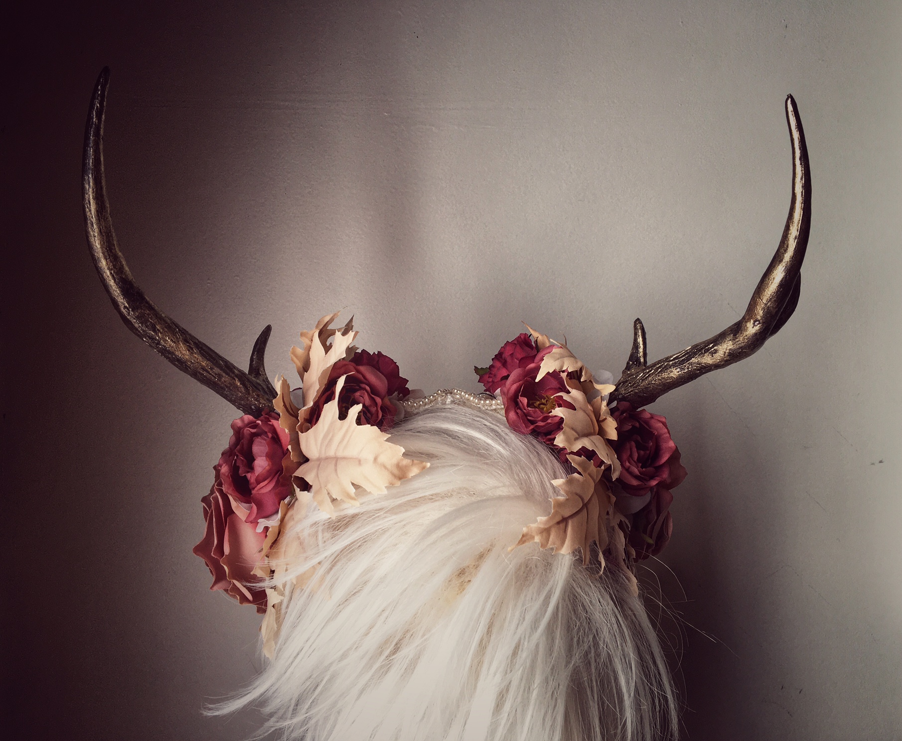 Feather Crown – The Pearl Antler